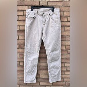 Old Navy slim size 34 x 32 jeans